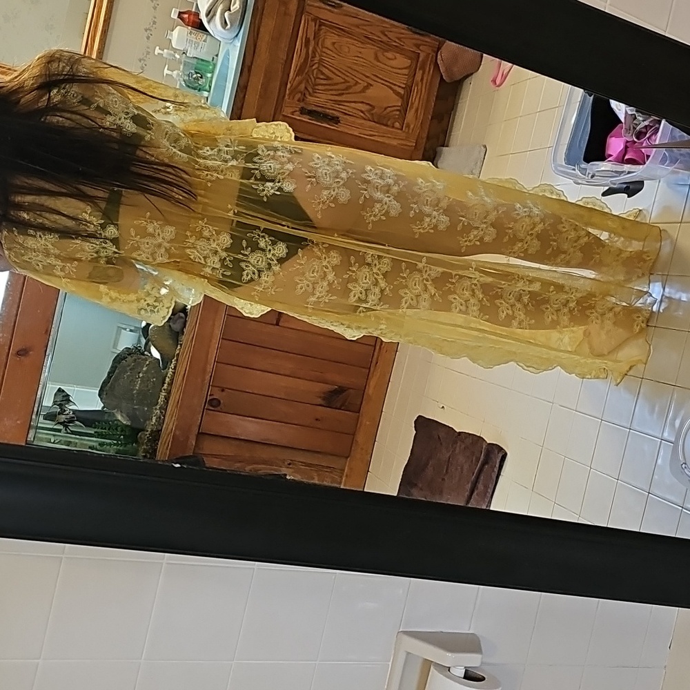 Lulus Beach Swim Coverup - Picture 5 of 10